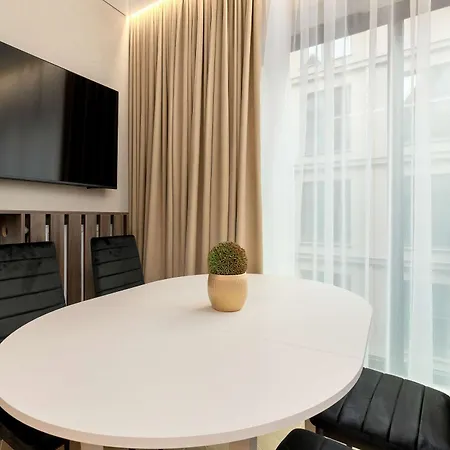 Appartamento Superior Near The River In The Center On Granary Island By Renters