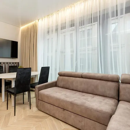 Superior Near The River In The Center On Granary Island By Renters Appartamento Danzica